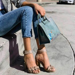 Mi im ruffle toe heeled sandal size 10